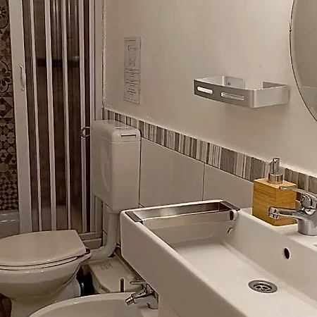Cconforthotels Host Dolci Risvegli בית הארחה 3*