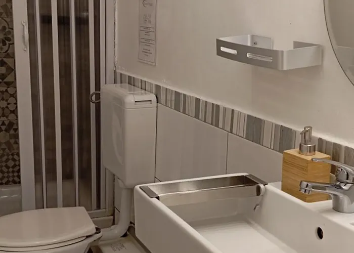 Cconforthotels Host Dolci Risvegli 招待所 巴里